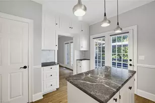 414 Fisher Park Cir, Greensboro, NC 27401 - Photo 18