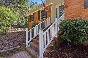 406 Spring Rd, Jamestown, NC 27282 - Photo 6