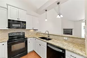 1946 Tweed Ln, Burlington, NC 27215 - Photo 18