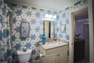 1108 Dover Rd, Greensboro, NC 27408 - Photo 26