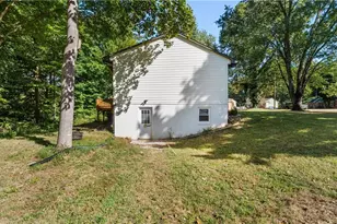 5040 Wind Spring Dr, Winston-Salem, NC 27105 - Photo 38