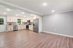 5040 Wind Spring Dr, Winston-Salem, NC 27105 - Photo 4