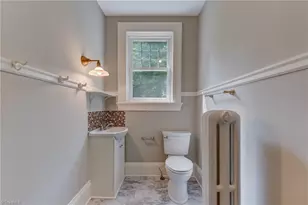 317 Highland Dr, Eden, NC 27288 - Photo 30