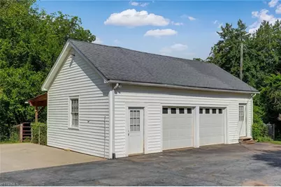 317 Highland Drive, Eden, NC 27288 - Photo 6