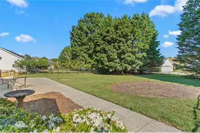 213 Wyndham Avenue, High Point, NC 27265 - Photo 28