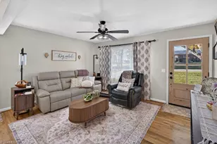 1540 Red Brush Rd, Mount Airy, NC 27030 - Photo 2