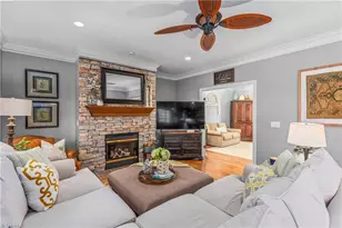 2008 E Pinehurst Ct, Clemmons, NC 27012 - Photo 10