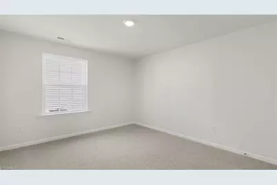 1614 String Drive, Winston-Salem, NC 27107 - Photo 10