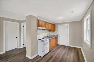 17 Hunter St, Thomasville, NC 27360 - Photo 18