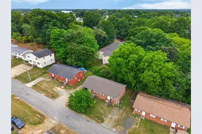 17 Hunter Street, Thomasville, NC 27360 - Photo 28