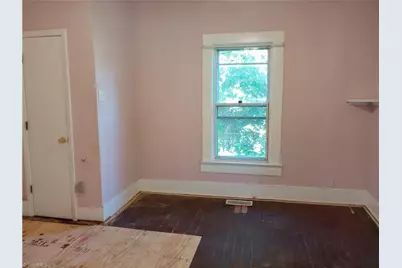 217 N Fayetteville Street, Liberty, NC 27298 - Photo 6