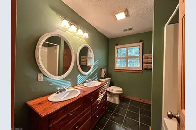 154 Rocky Shore Drive, Wilkesboro, NC 28697 - Photo 28