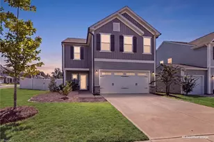146 Centerpiece Dr, High Point, NC 27265 - Photo 2