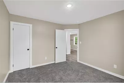 29 Hunter Street, Thomasville, NC 27360 - Photo 20