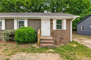 29 Hunter St, Thomasville, NC 27360 - Photo 32