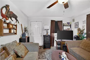 29 Hunter St, Thomasville, NC 27360 - Photo 6