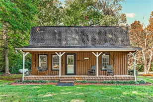 4771 Silverwood Ln, Randleman, NC 27317 - Photo 2