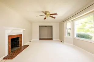 2420 Kingsgate Dr, Winston-Salem, NC 27101 - Photo 4