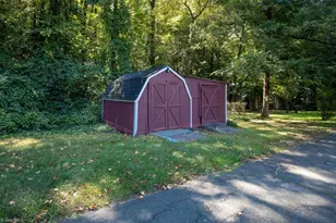 2420 Kingsgate Dr, Winston-Salem, NC 27101 - Photo 22