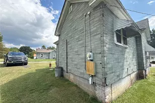 1421 South Ave, Eden, NC 27288 - Photo 24