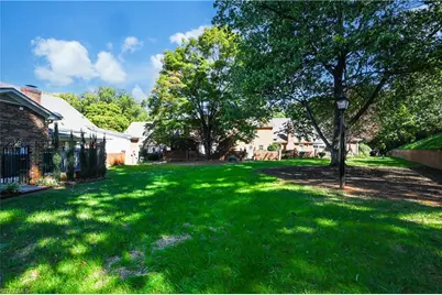 512 Lindley Road, Greensboro, NC 27410 - Photo 28