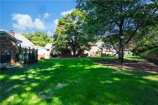 512 Lindley Rd, Greensboro, NC 27410 - Photo 28