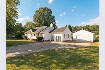 100 Prima Drive, Greensboro, NC 27455 - Photo 2