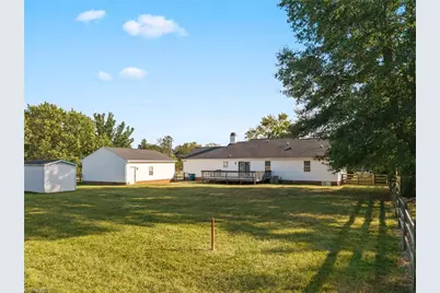 100 Prima Drive, Greensboro, NC 27455 - Photo 32