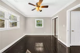 5528 Mauldin Dr, High Point, NC 27263 - Photo 20