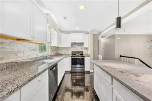 5528 Mauldin Dr, High Point, NC 27263 - Photo 12