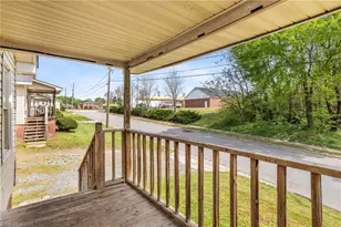 112 Raleigh St, Greensboro, NC 27401 - Photo 6