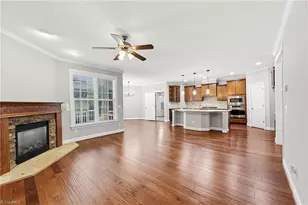 113 Market Cross Ct, Holly Springs, NC 27540 - Photo 6