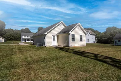 1116 Spence Court, Burlington, NC 27217 - Photo 28
