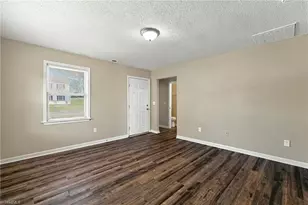 1116 Spence Ct, Burlington, NC 27217 - Photo 8