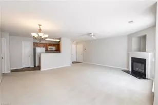 6121 Hedgecock Cir, High Point, NC 27265 - Photo 8