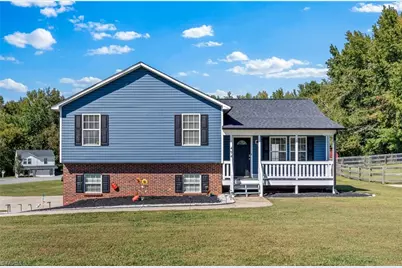 494 Sunset Ridge Lane, Lexington, NC 27295 - Photo 4