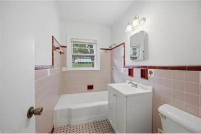 1420 Brookdale Drive, Asheboro, NC 27205 - Photo 14