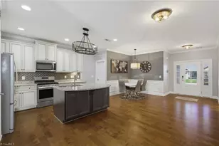 3404 Amber Mdws Rd, High Point, NC 27265 - Photo 8