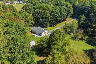 2106 Beckerdite Rd, Sophia, NC 27350 - Photo 36