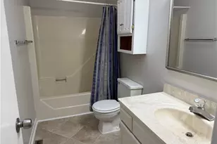 3520 Heathrow Dr, Winston-Salem, NC 27127 - Photo 10