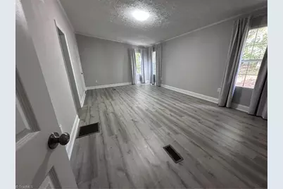 6610 Edgeworth Trail, Pfafftown, NC 27040 - Photo 16