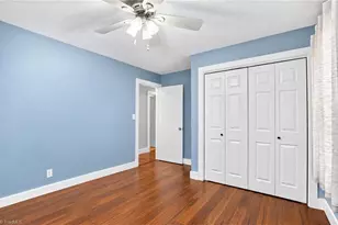 3440 Edgefield Rd, Greensboro, NC 27409 - Photo 32