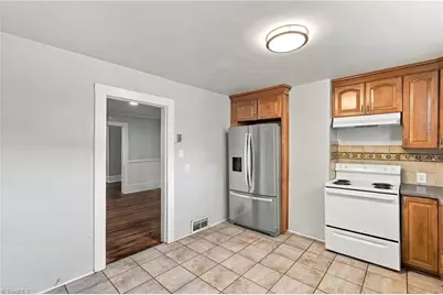 1400 24th Street, Winston-Salem, NC 27105 - Photo 22