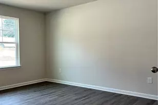 400 Oakwood Cir, Lexington, NC 27295 - Photo 10