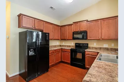 1163 Kelso Lane, Burlington, NC 27215 - Photo 10