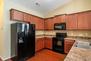 1163 Kelso Ln, Burlington, NC 27215 - Photo 10