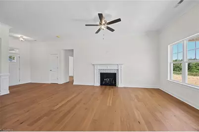 232 Cool Run, Lexington, NC 27295 - Photo 8