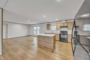 105 Estate Dr, Statesville, NC 28678 - Photo 30