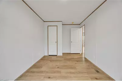 105 Estate Drive, Statesville, NC 28678 - Photo 12