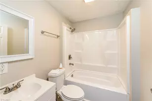633 Wesley Dr, High Point, NC 27260 - Photo 14